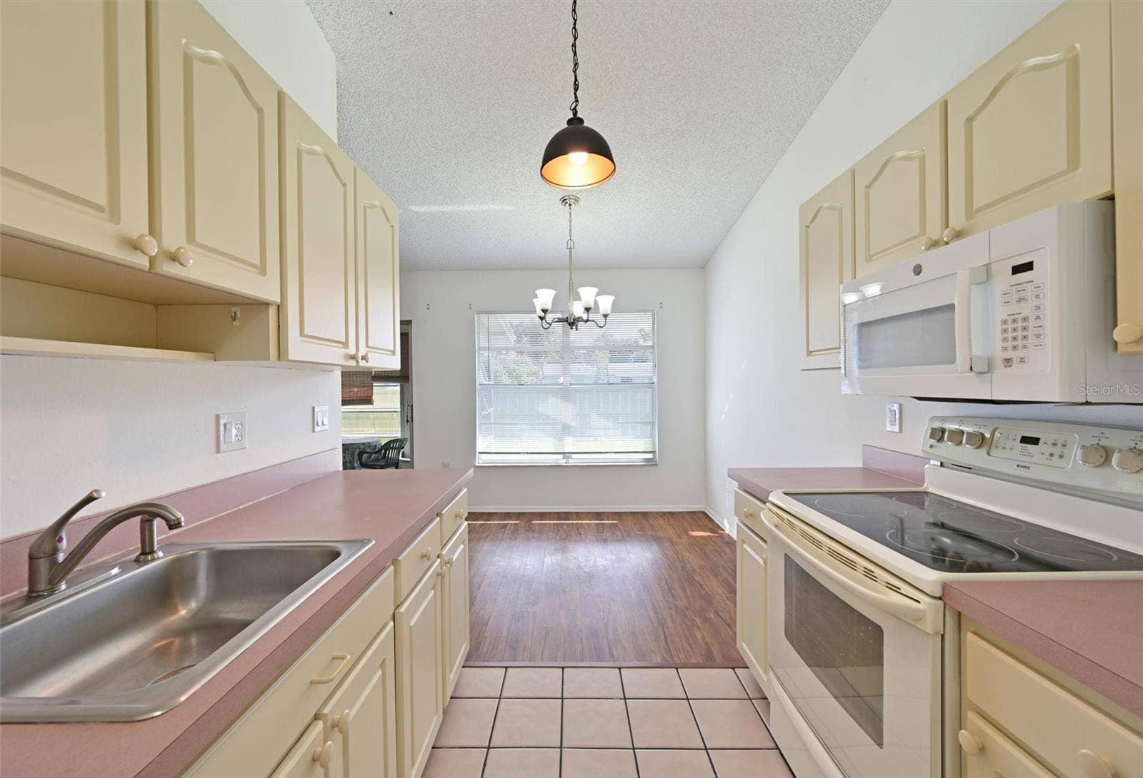 3401 36TH STREET W, Bradenton, FL 34205