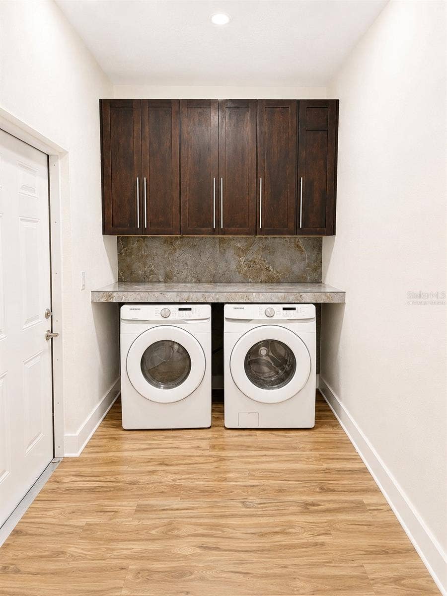108 MISSION HILLS AVENUE, Temple Terrace, FL 33617 Virtually Staged