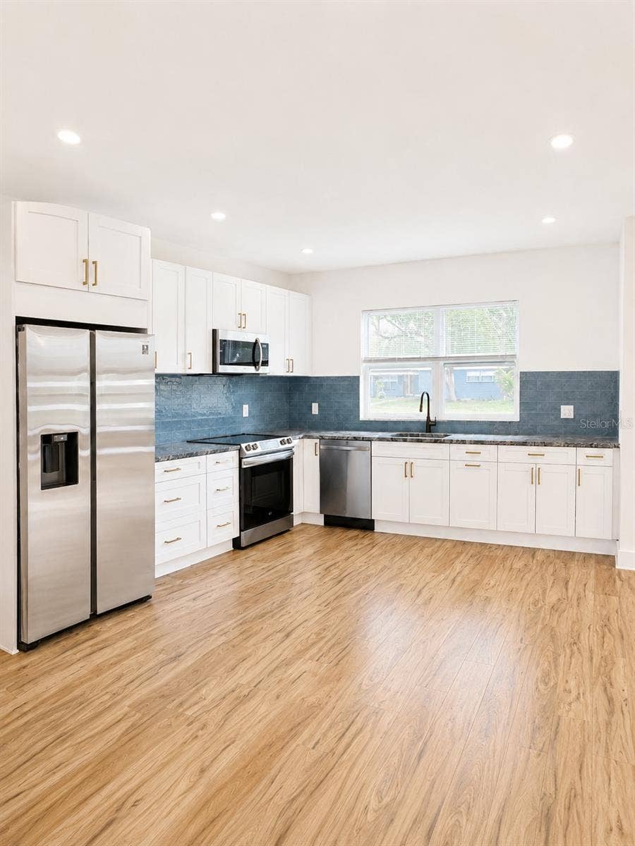 108 MISSION HILLS AVENUE, Temple Terrace, FL 33617 108 MISSION HILLS AVENUE, Temple Terrace, FL 33617