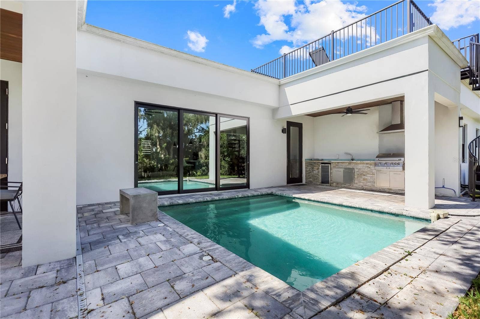 715 OAK STREET, Bradenton, FL 34208 715 OAK STREET, Bradenton, FL 34208