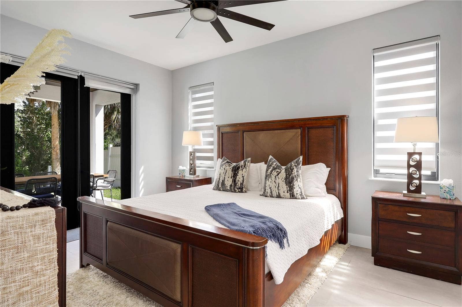 715 OAK STREET, Bradenton, FL 34208 715 OAK STREET, Bradenton, FL 34208