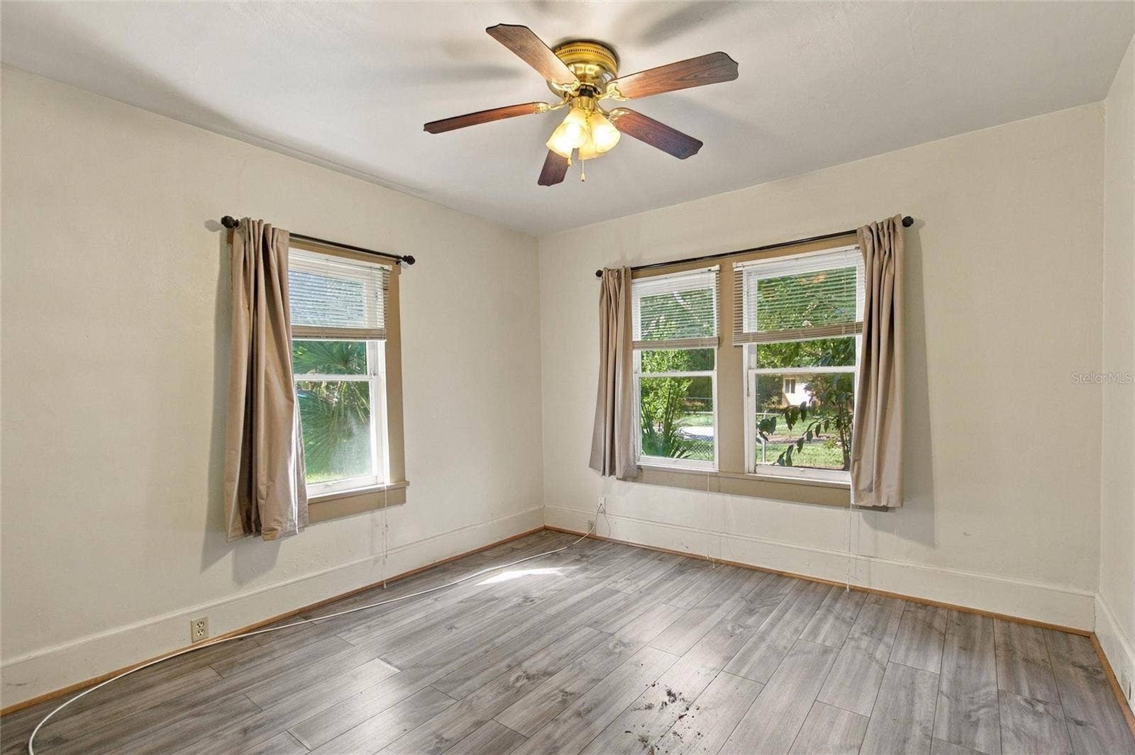 703 36TH STREET W, Bradenton, FL 34205