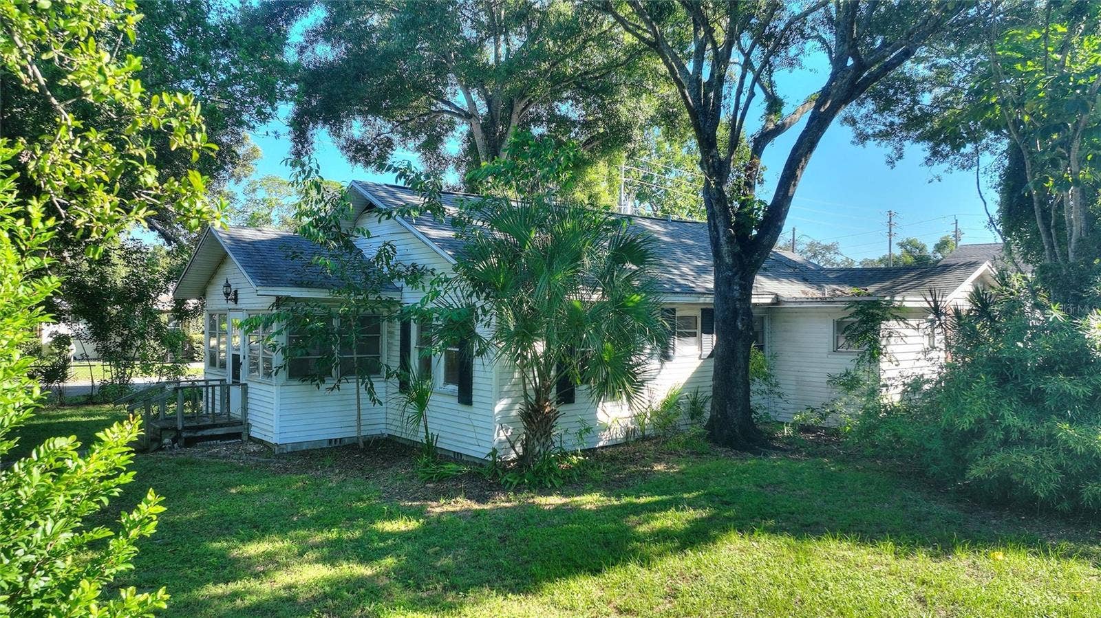 703 36TH STREET W, Bradenton, FL 34205