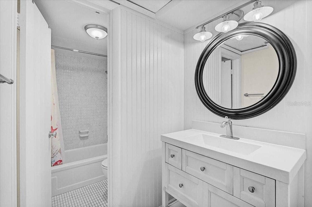4480 IRONWOOD CIRCLE, #216A, Bradenton, FL 34209 4480 IRONWOOD CIRCLE, #216A, Bradenton, FL 34209
