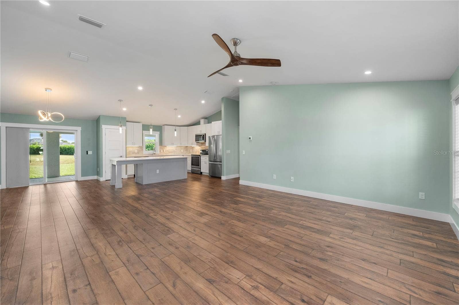 171 MARK TWAIN LANE, Rotonda West, FL 33947