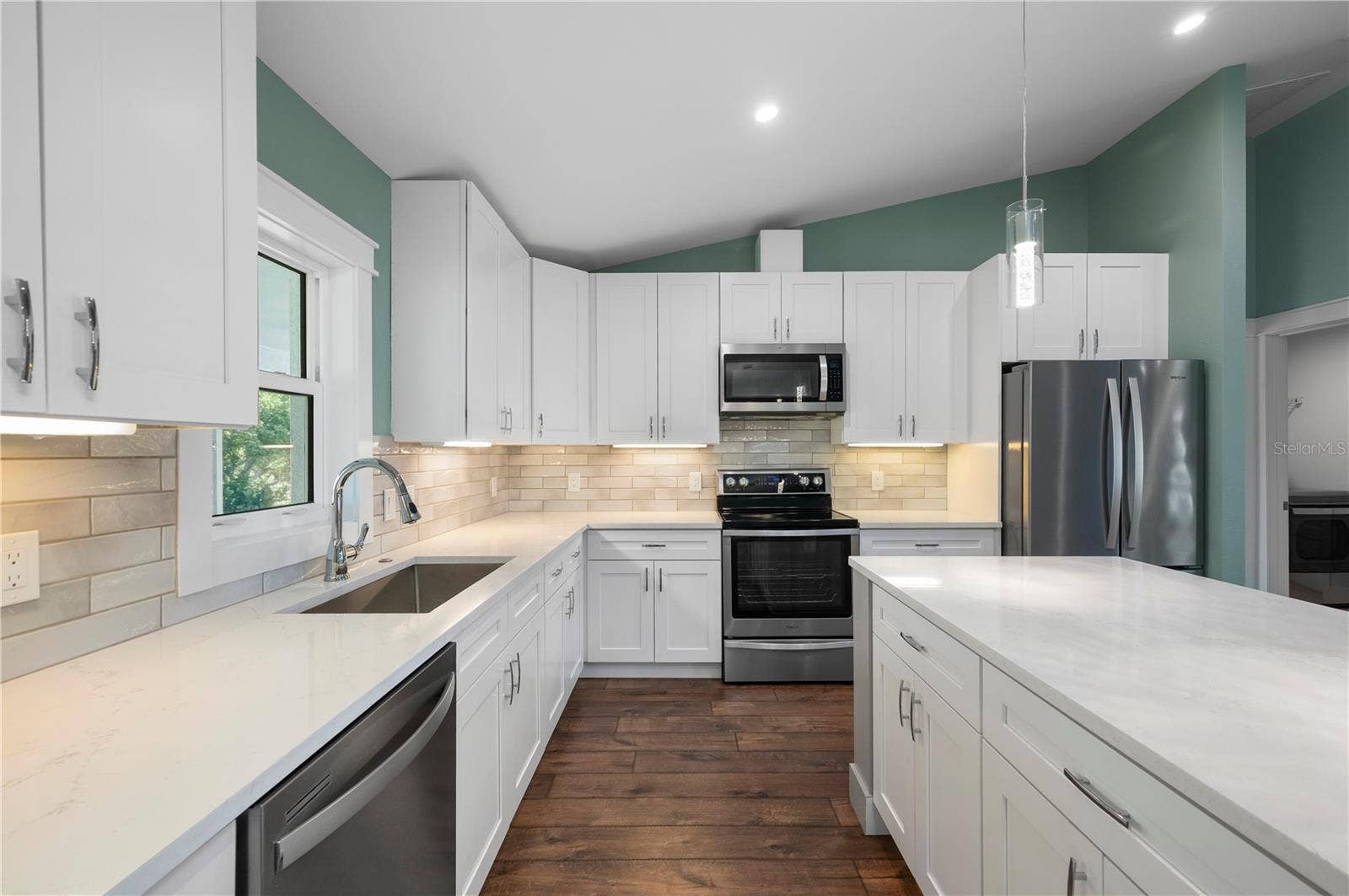 171 MARK TWAIN LANE, Rotonda West, FL 33947
