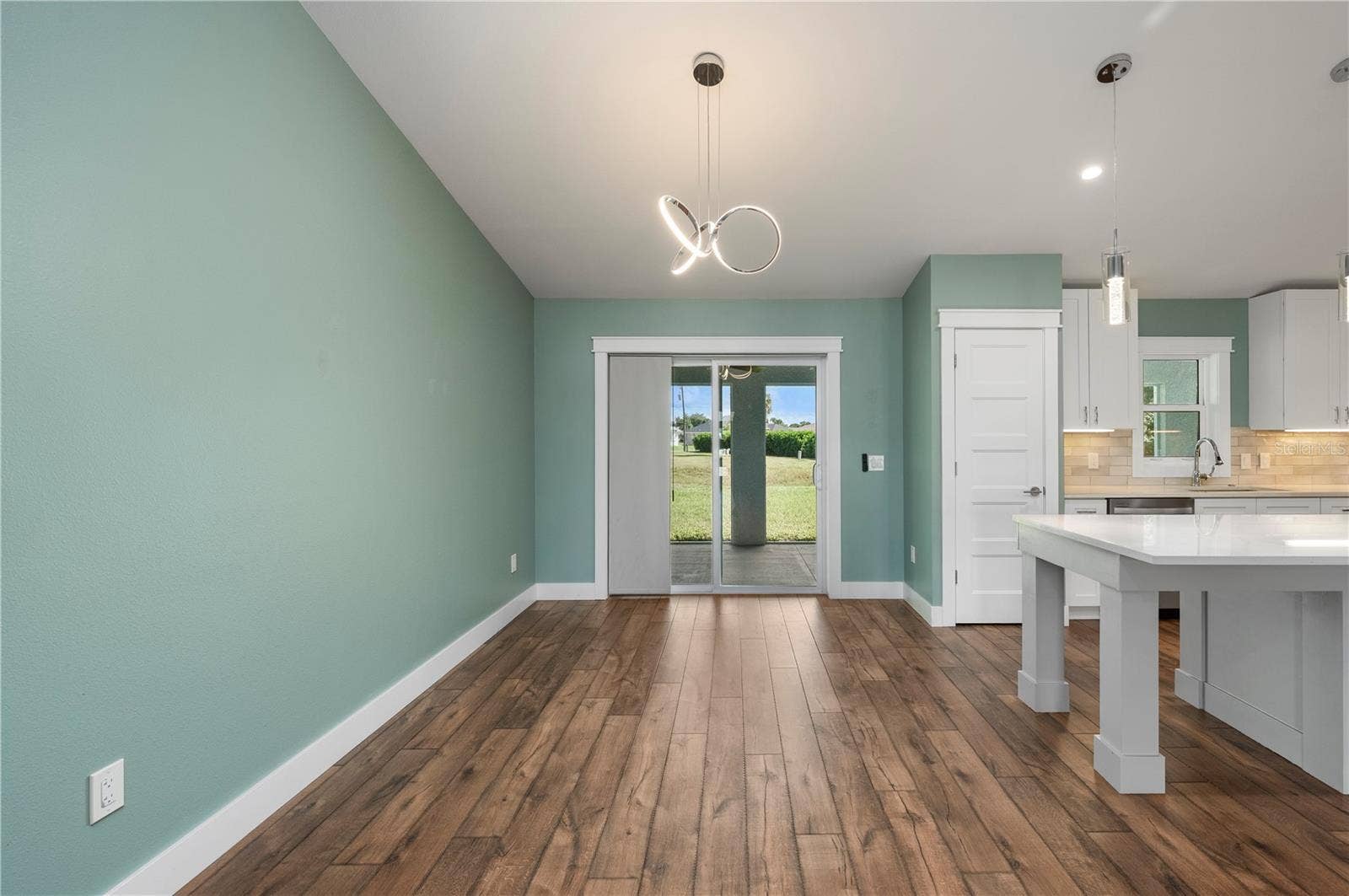 171 MARK TWAIN LANE, Rotonda West, FL 33947