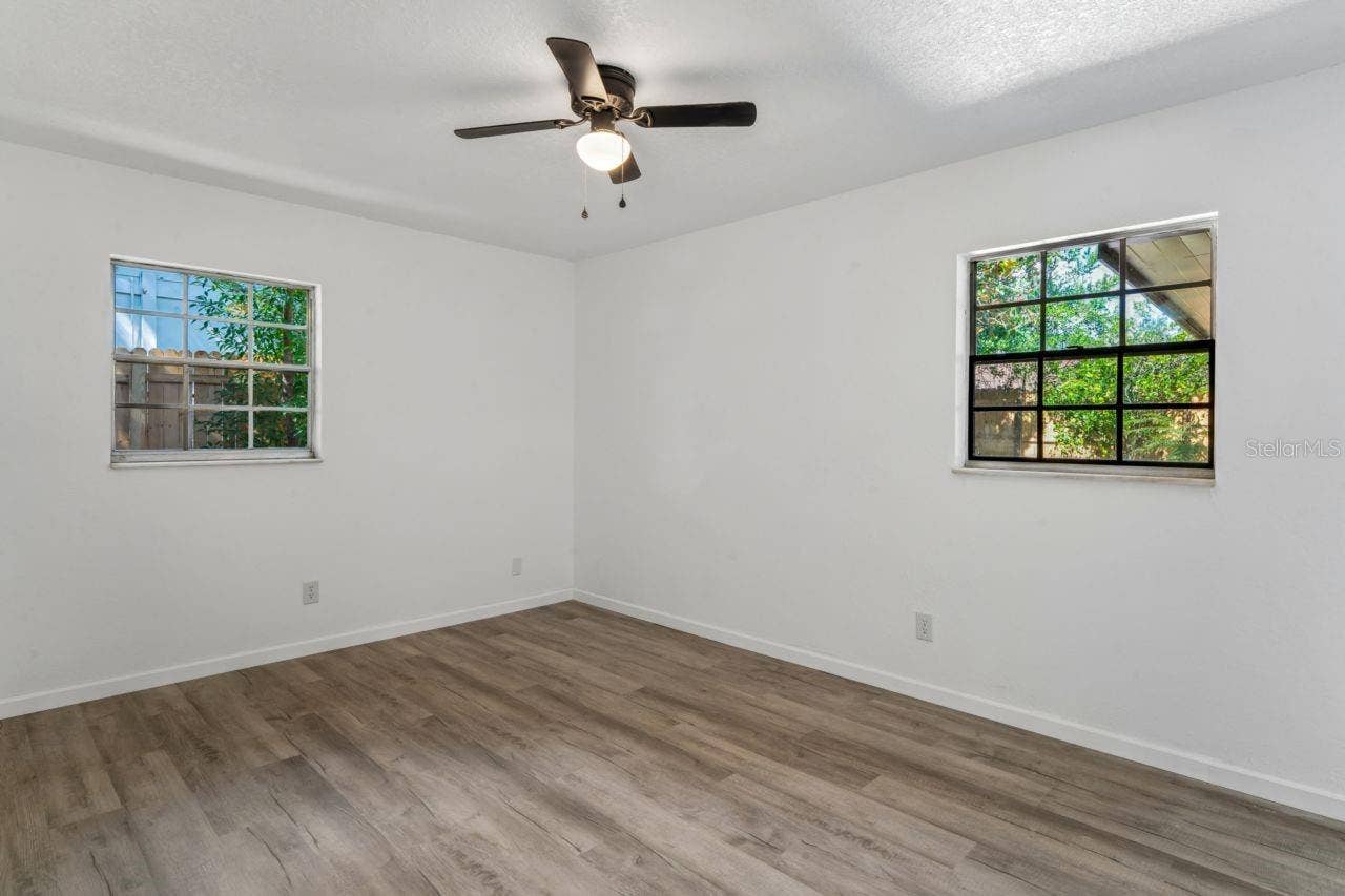 31043 WILLOW BANK AVENUE, Brooksville, FL 34602 Primary Bedroom