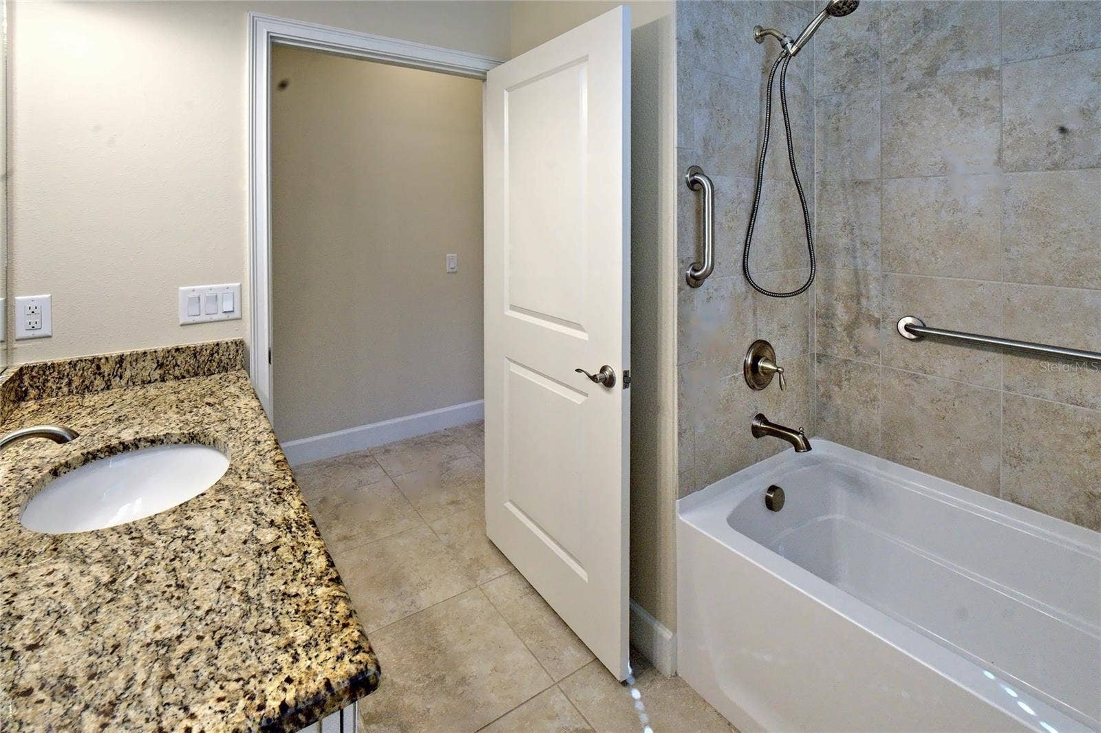 13604 MESSINA LOOP, #101, Bradenton, FL 34211 13604 MESSINA LOOP, #101, Bradenton, FL 34211
