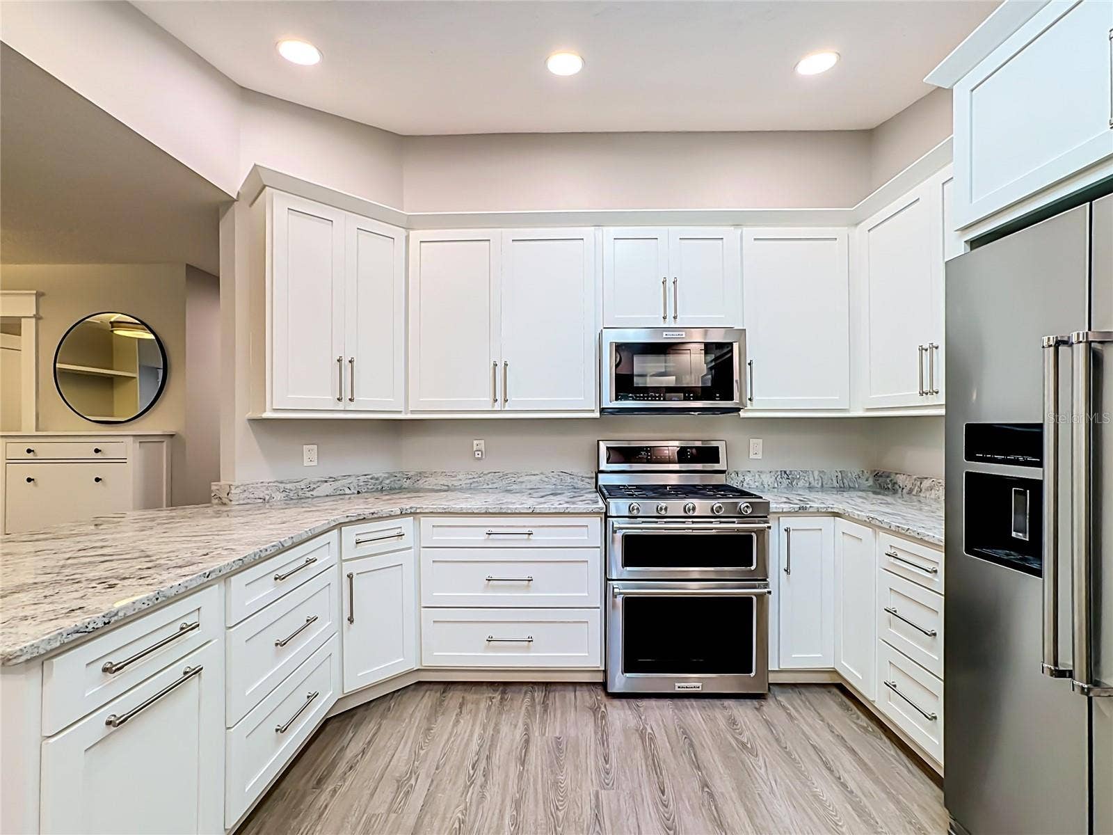 1115 MILL RUN E, Bradenton, FL 34212 1115 MILL RUN E, Bradenton, FL 34212