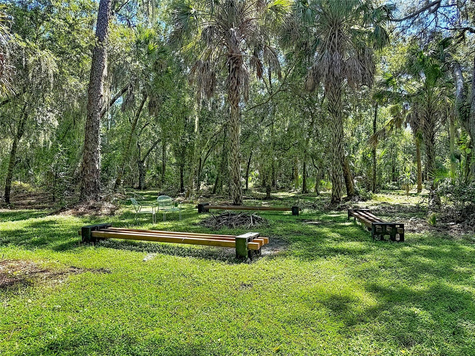 1115 MILL RUN E, Bradenton, FL 34212 1115 MILL RUN E, Bradenton, FL 34212