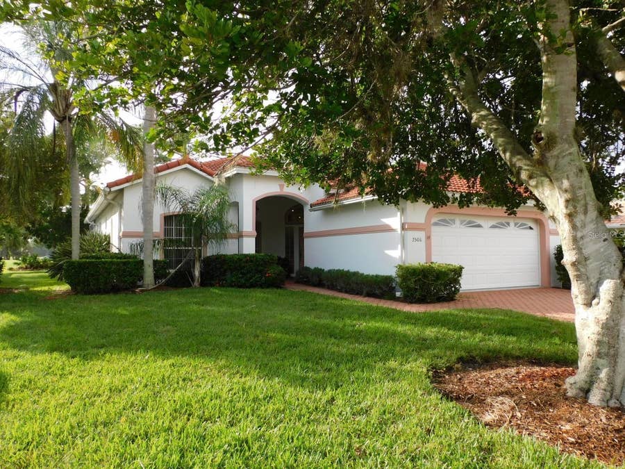 Property photo for 7506 FAIRLINKS COURT, Sarasota, FL