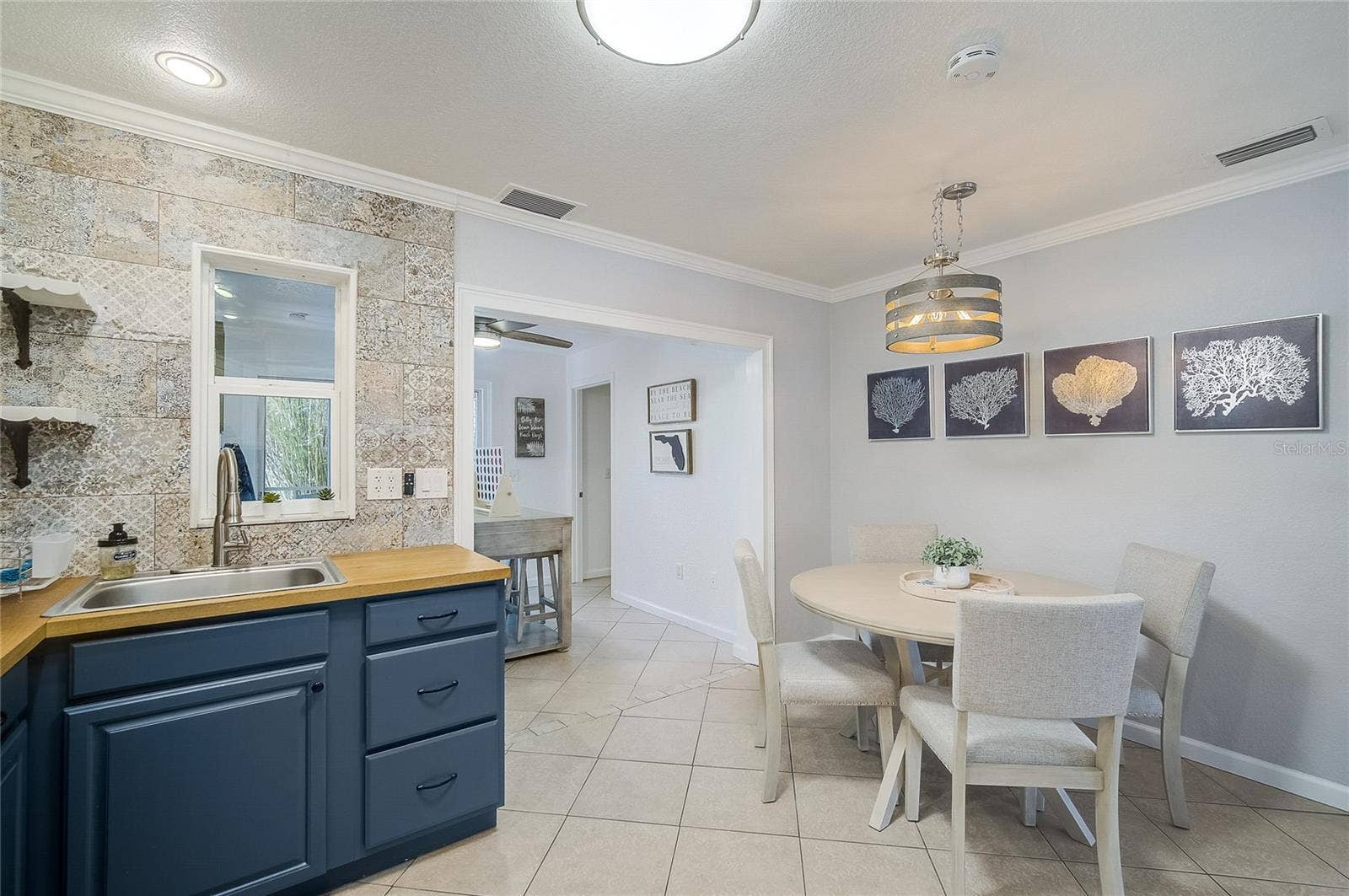 426 EAGLES NEST LANE, Sarasota, FL 34243 426 EAGLES NEST LANE, Sarasota, FL 34243