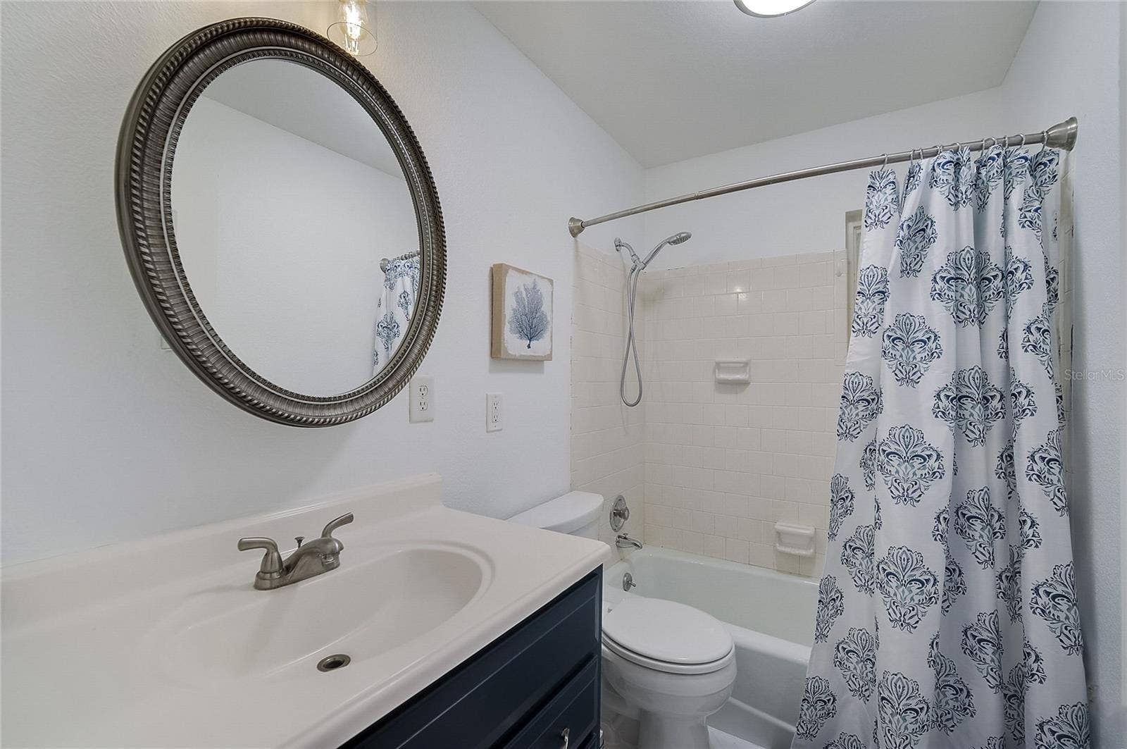 426 EAGLES NEST LANE, Sarasota, FL 34243 426 EAGLES NEST LANE, Sarasota, FL 34243