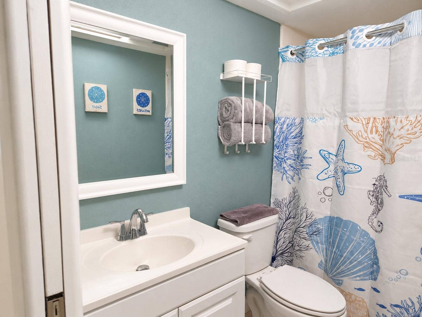 3803 SUN EAGLE LN, #203, Bradenton, FL 34210 3803 SUN EAGLE LN, #203, Bradenton, FL 34210
