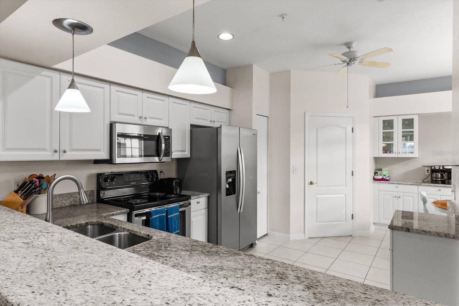 5288 MAHOGANY RUN AVENUE, Sarasota, FL 34241 Kitchen