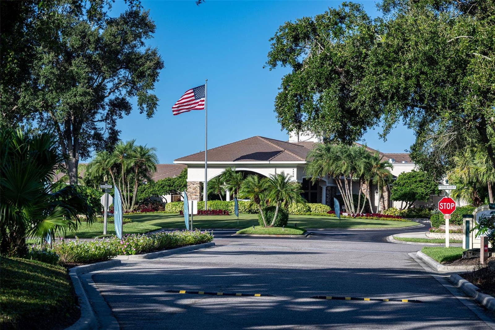 5288 MAHOGANY RUN AVENUE, Sarasota, FL 34241 5288 MAHOGANY RUN AVENUE, Sarasota, FL 34241