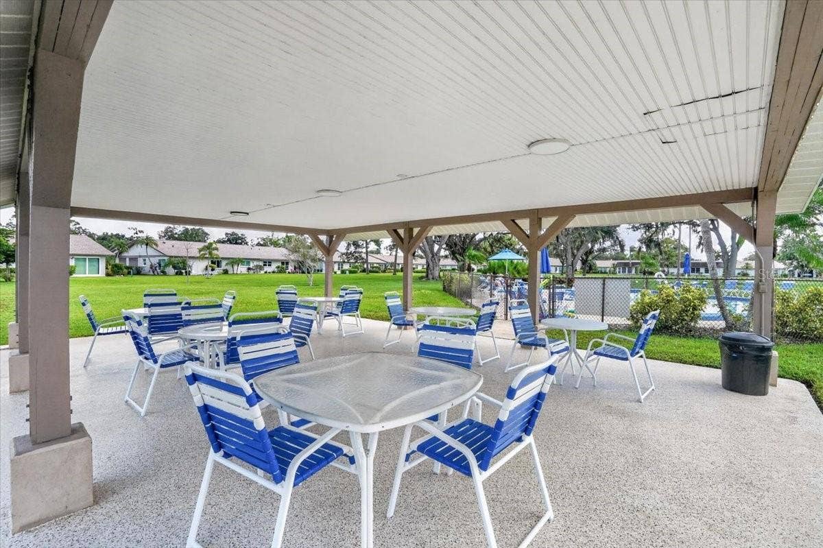 1340 GRAND BOULEVARD, #205, Sarasota, FL 34232 1340 GRAND BOULEVARD, #205, Sarasota, FL 34232