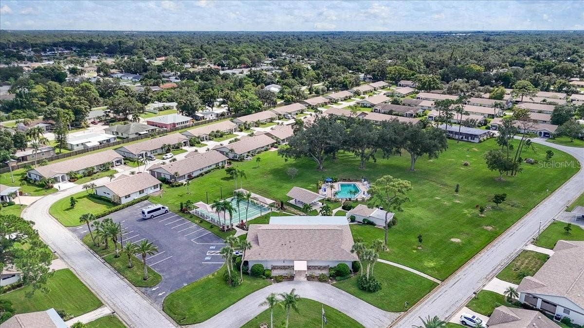 1340 GRAND BOULEVARD, #205, Sarasota, FL 34232 1340 GRAND BOULEVARD, #205, Sarasota, FL 34232