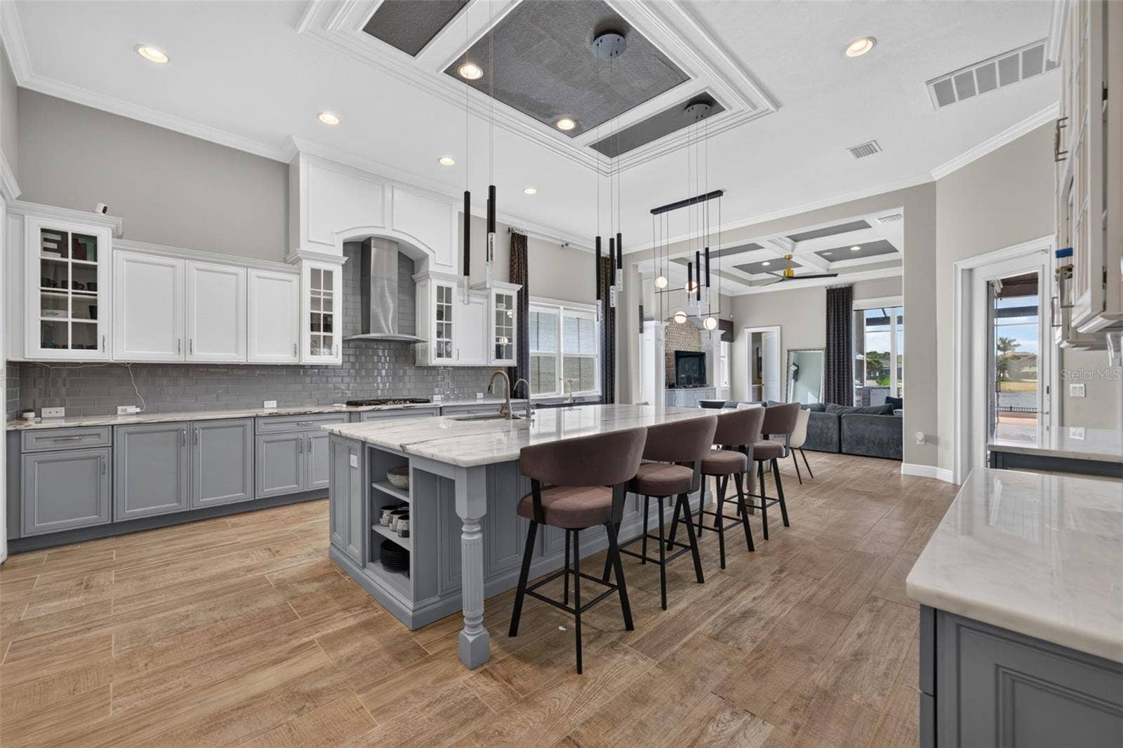 19425 GANTON AVENUE, Bradenton, FL 34202 19425 GANTON AVENUE, Bradenton, FL 34202