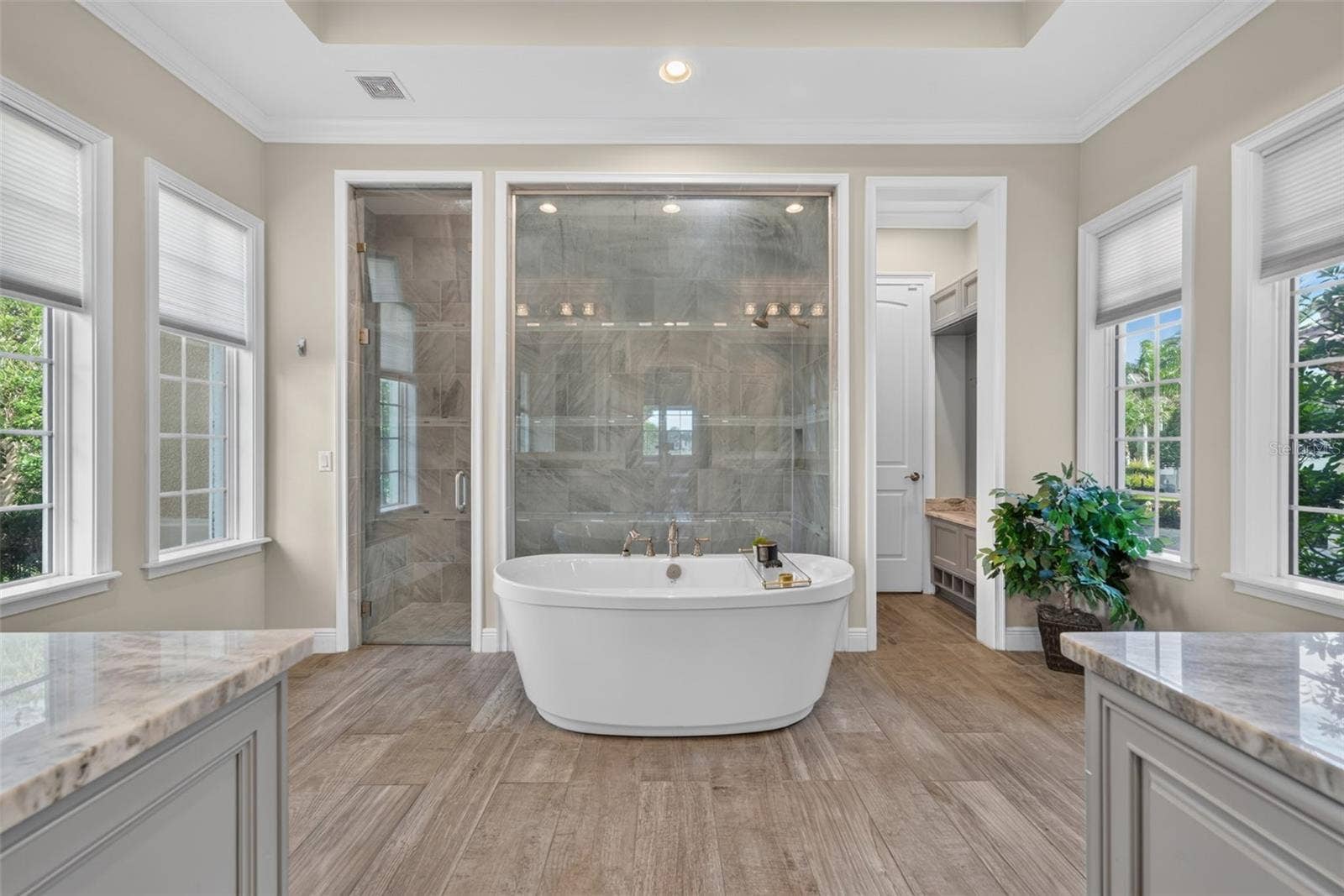 19425 GANTON AVENUE, Bradenton, FL 34202 19425 GANTON AVENUE, Bradenton, FL 34202
