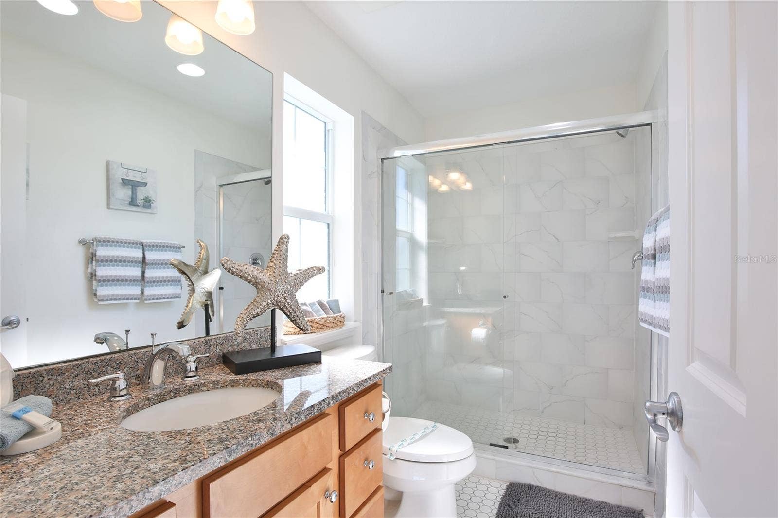 2506 AVENUE C, #B, Bradenton Beach, FL 34217