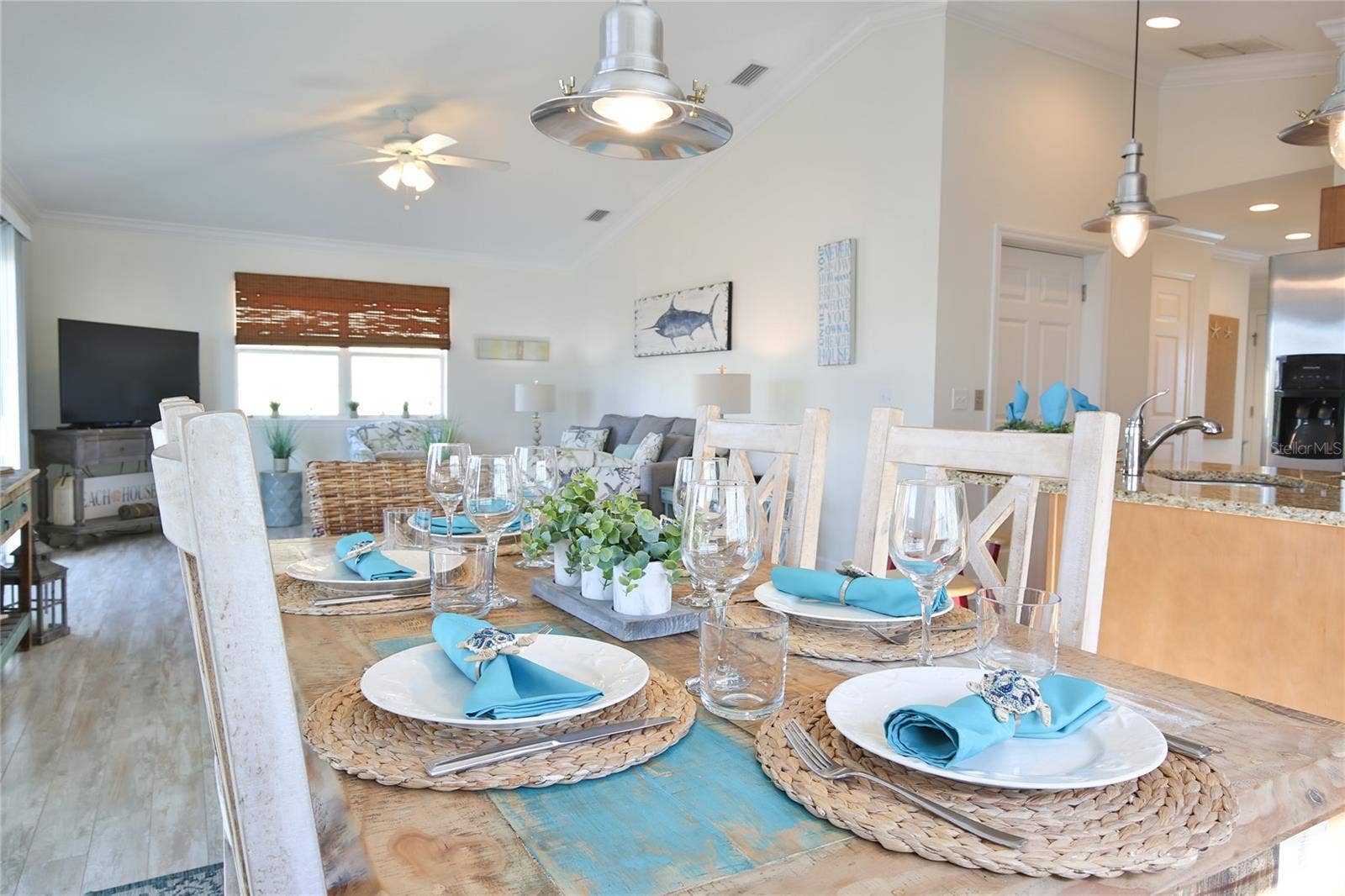 2506 AVENUE C, #B, Bradenton Beach, FL 34217