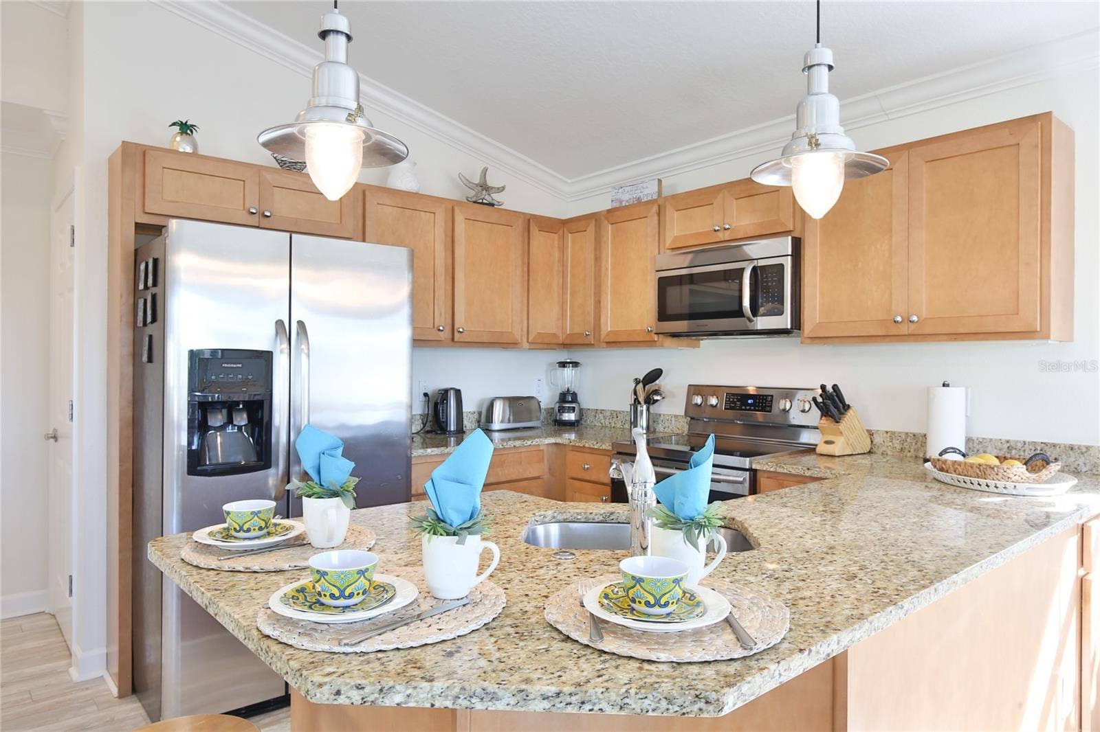 2506 AVENUE C, #B, Bradenton Beach, FL 34217
