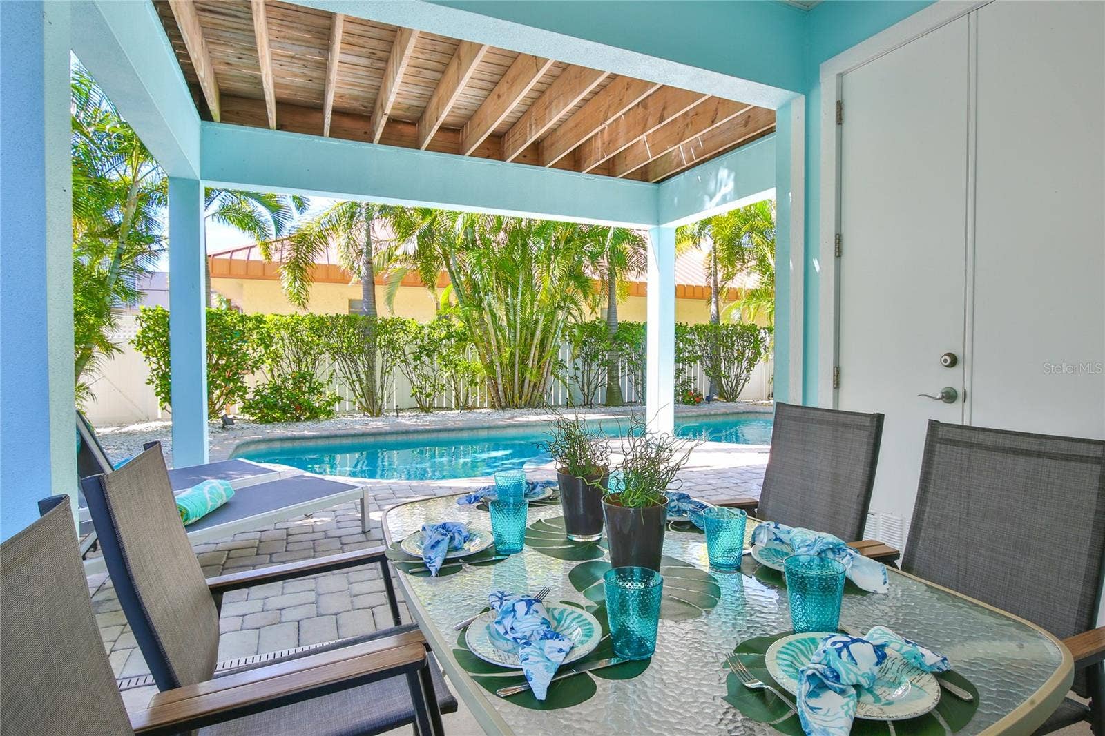 2506 AVENUE C, #B, Bradenton Beach, FL 34217