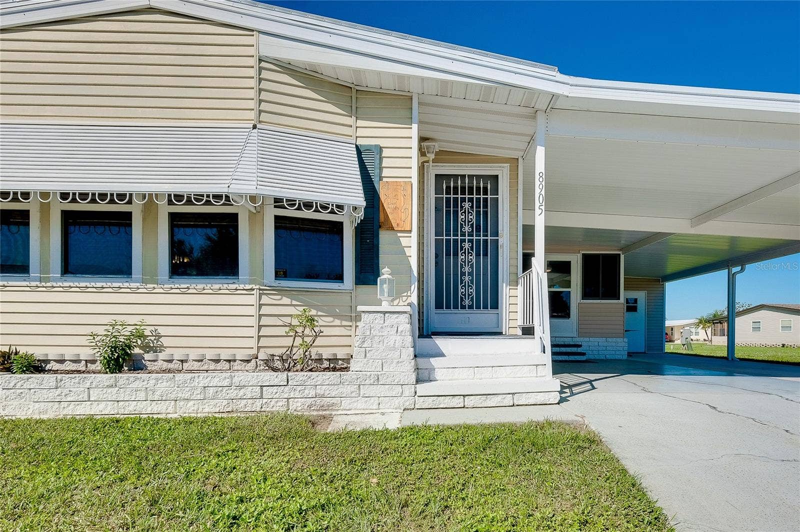 8905 34TH AVENUE E, Palmetto, FL 34221 8905 34TH AVENUE E, Palmetto, FL 34221
