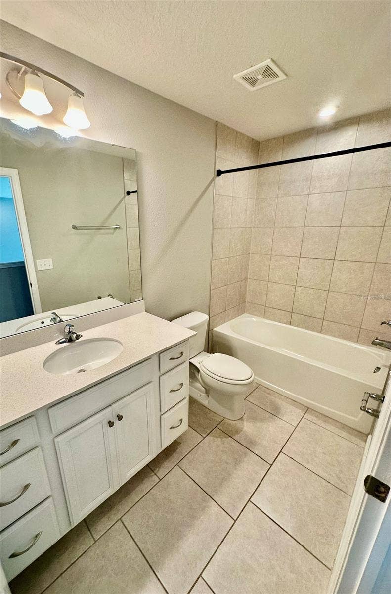 2113 LACEFLOWER DRIVE, Brandon, FL 33510 2113 LACEFLOWER DRIVE, Brandon, FL 33510
