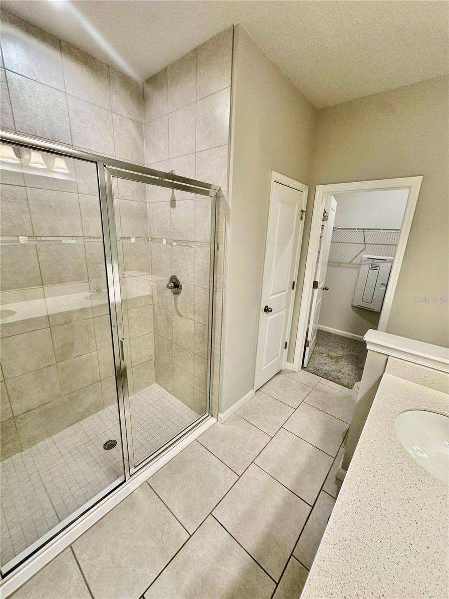 2113 LACEFLOWER DRIVE, Brandon, FL 33510 2113 LACEFLOWER DRIVE, Brandon, FL 33510