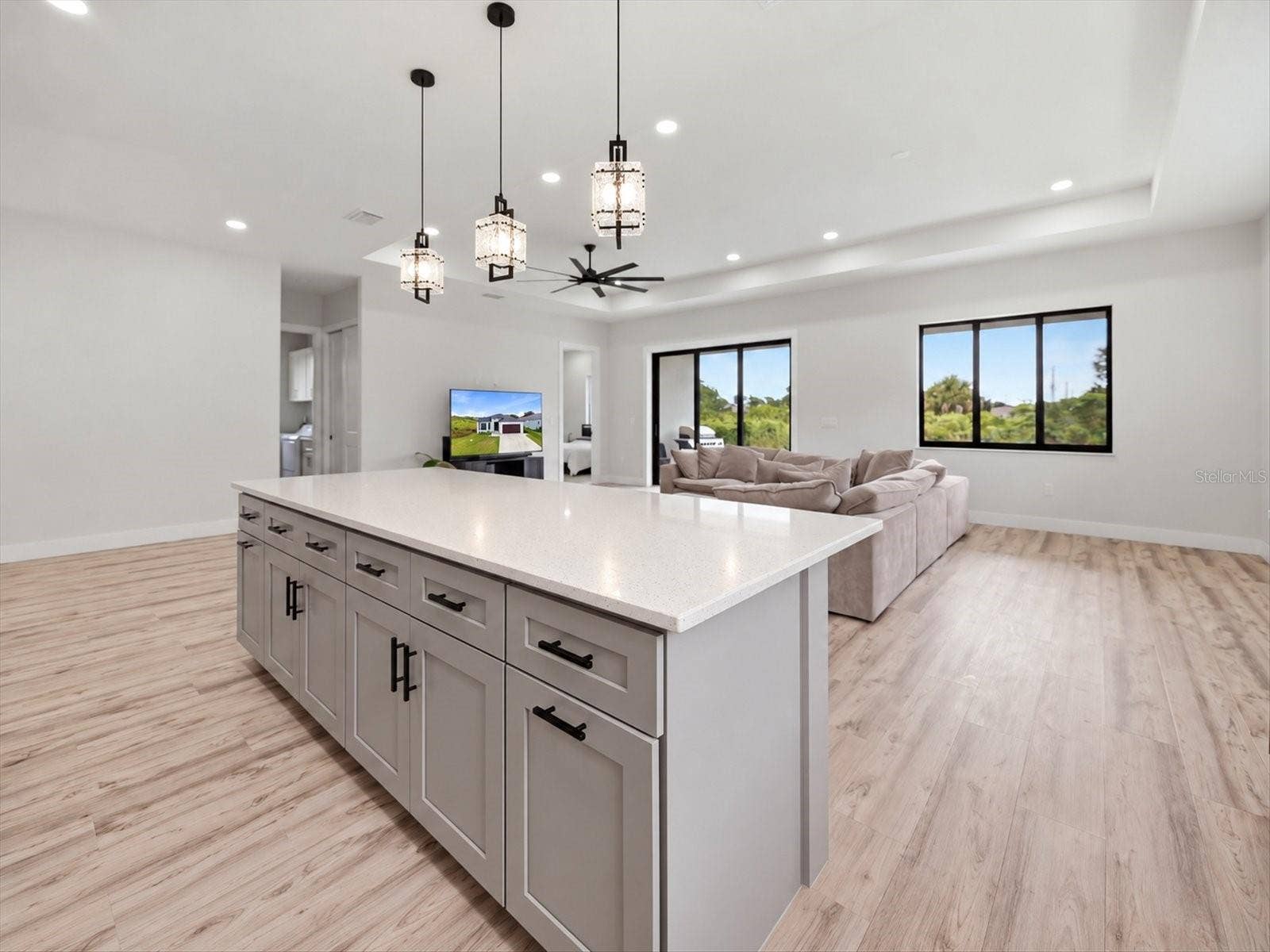 137 DAVID BOULEVARD, Rotonda West, FL 33947 137 DAVID BOULEVARD, Rotonda West, FL 33947