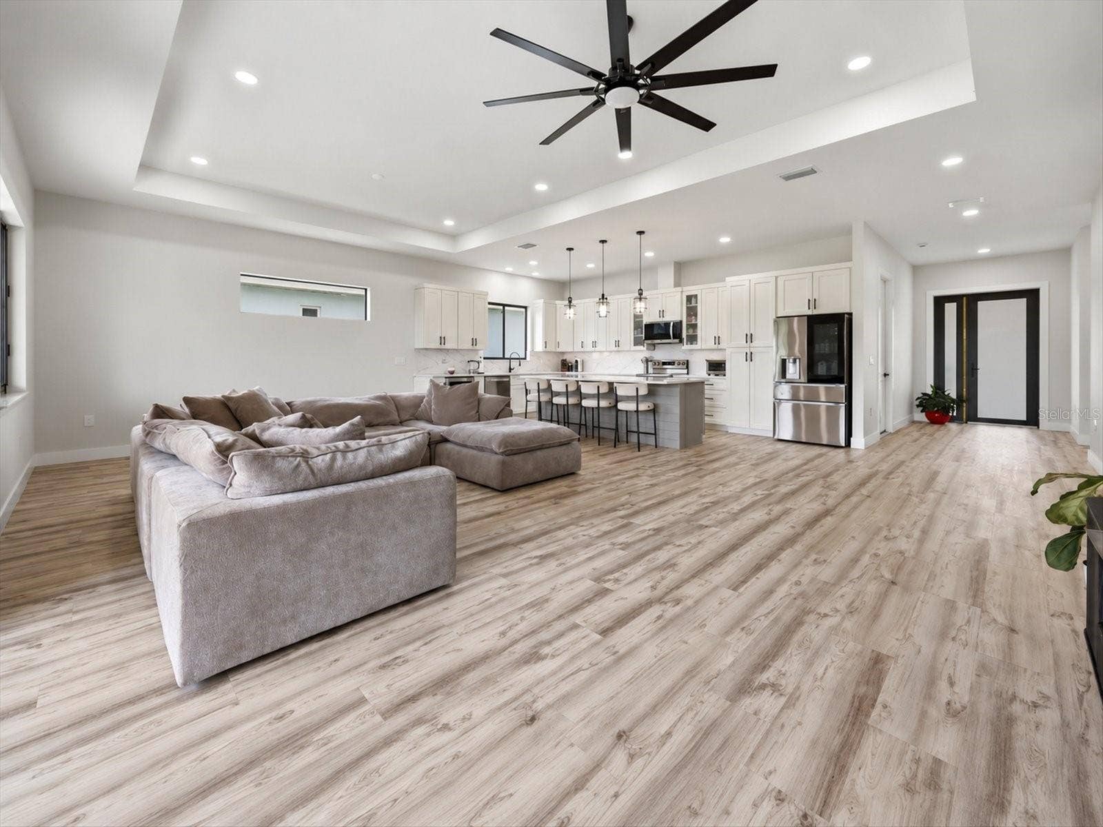 137 DAVID BOULEVARD, Rotonda West, FL 33947 137 DAVID BOULEVARD, Rotonda West, FL 33947