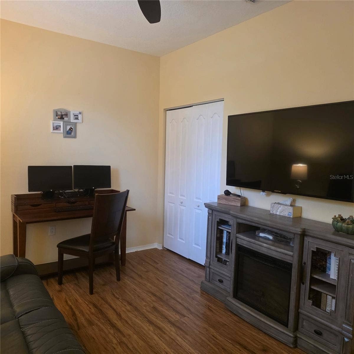 318 65TH AVENUE E, Bradenton, FL 34203 318 65TH AVENUE E, Bradenton, FL 34203