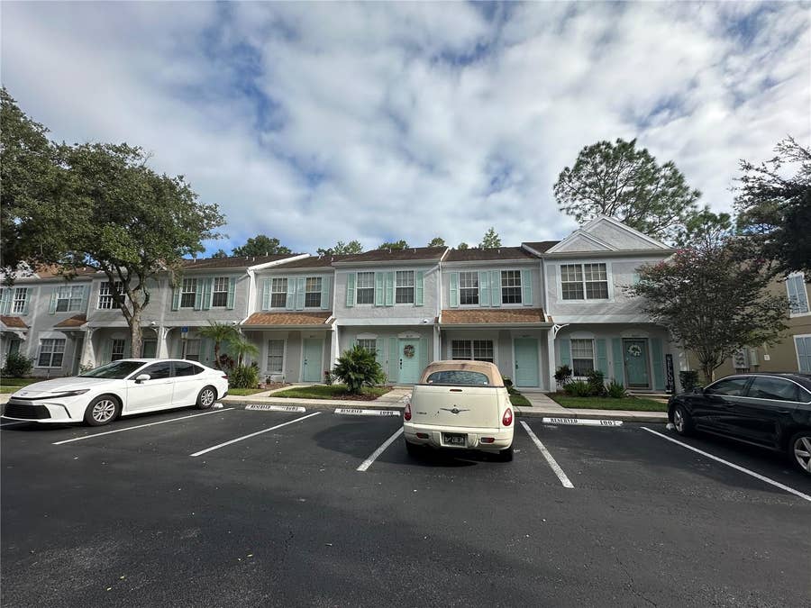 Property photo for 8627 HUNTERS KEY CIRCLE, Tampa, FL