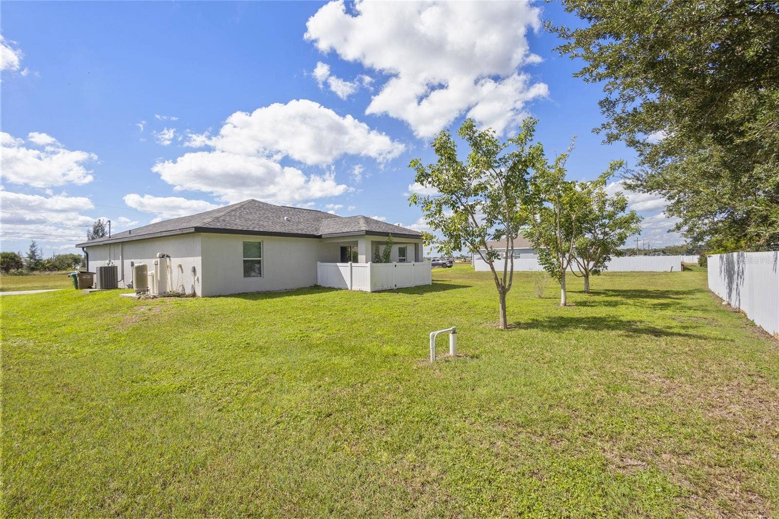 4137 NE 14TH PLACE, Cape Coral, FL 33909 4137 NE 14TH PLACE, Cape Coral, FL 33909