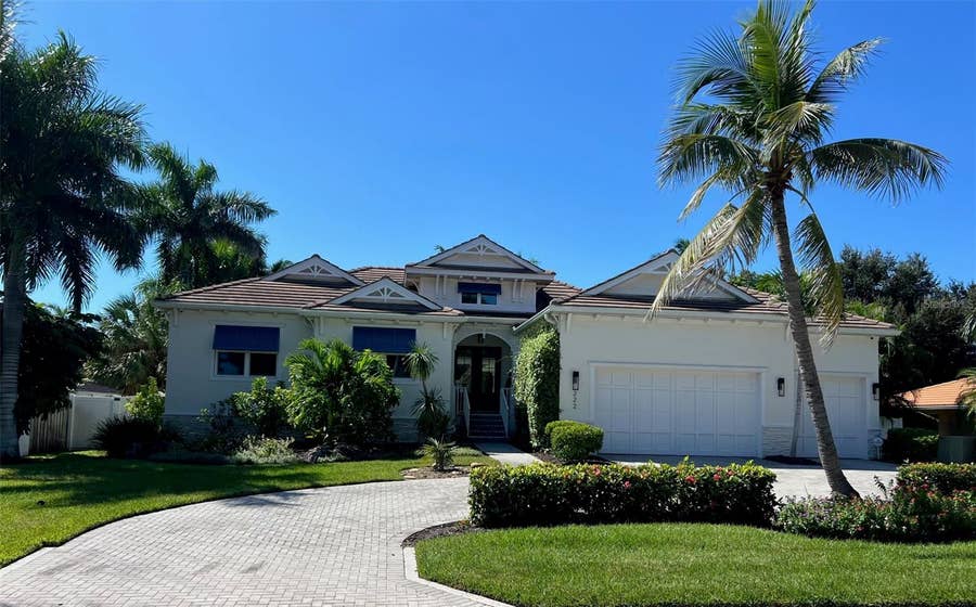 Property photo for 222 ROBIN DRIVE, Sarasota, FL