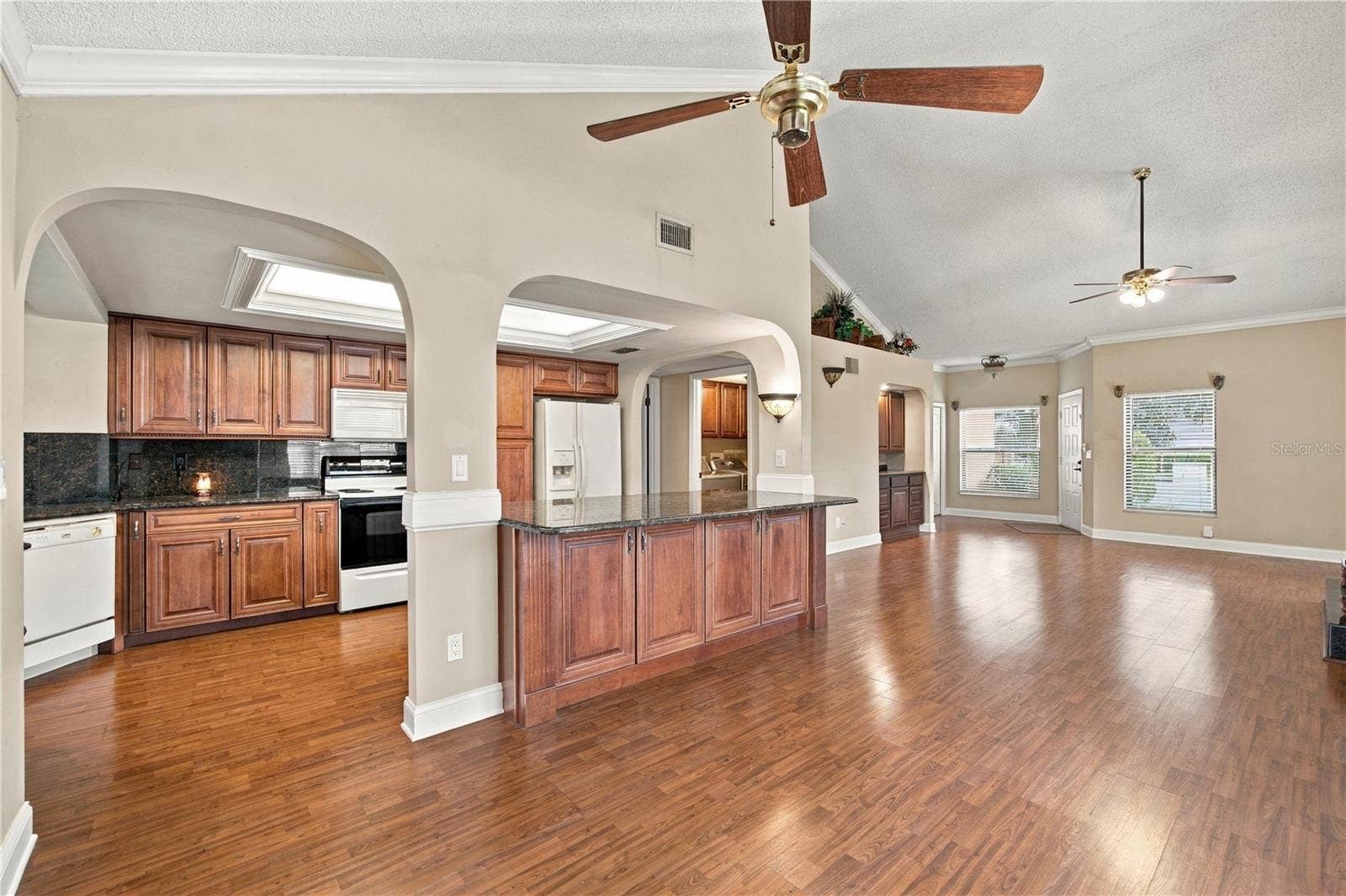 2815 COUNTRYBROOK DRIVE, #11, Palm Harbor, FL 34684 2815 COUNTRYBROOK DRIVE, #11, Palm Harbor, FL 34684