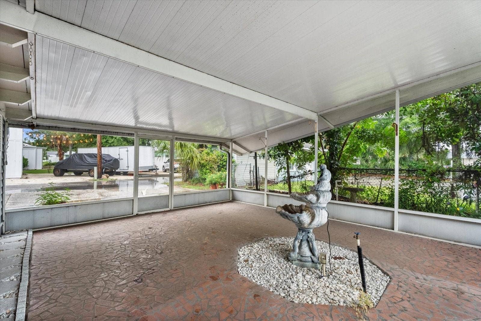 2714 MANATEE AVENUE W, Bradenton, FL 34205