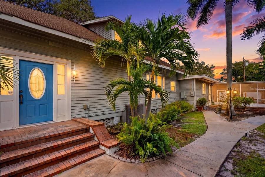 Property photo for 2714 MANATEE AVENUE W, Bradenton, FL