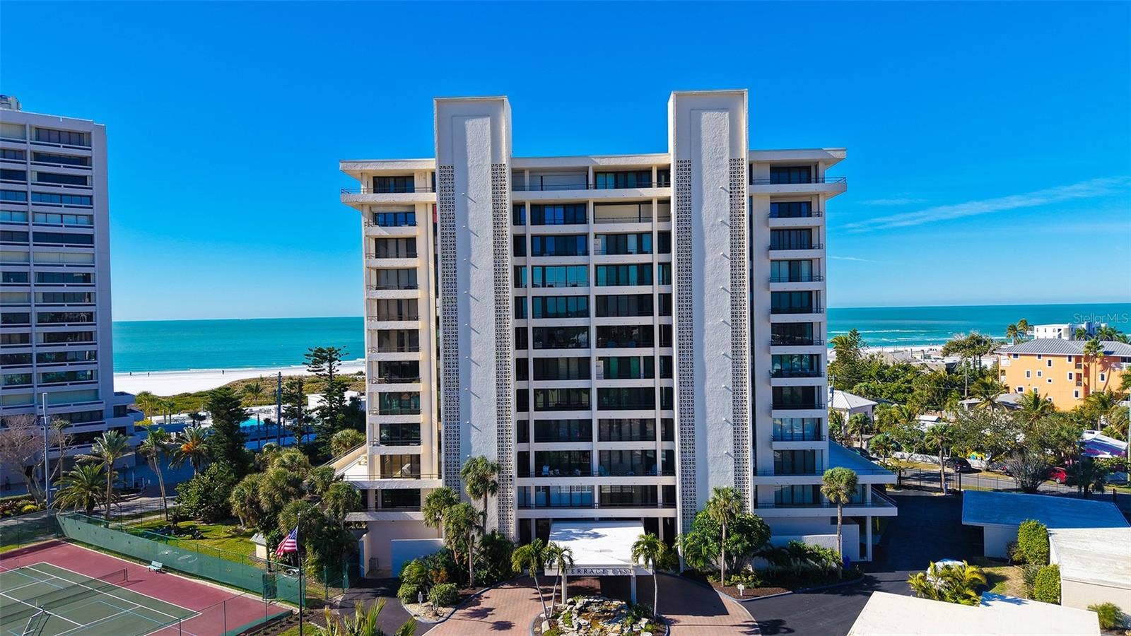 5300 OCEAN BOULEVARD, #301, Sarasota, FL 34242 5300 OCEAN BOULEVARD, #301, Sarasota, FL 34242