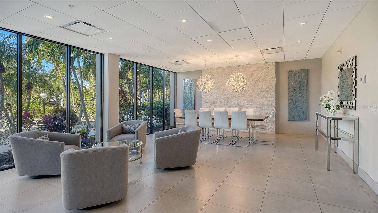 5300 OCEAN BOULEVARD, #301, Sarasota, FL 34242 5300 OCEAN BOULEVARD, #301, Sarasota, FL 34242