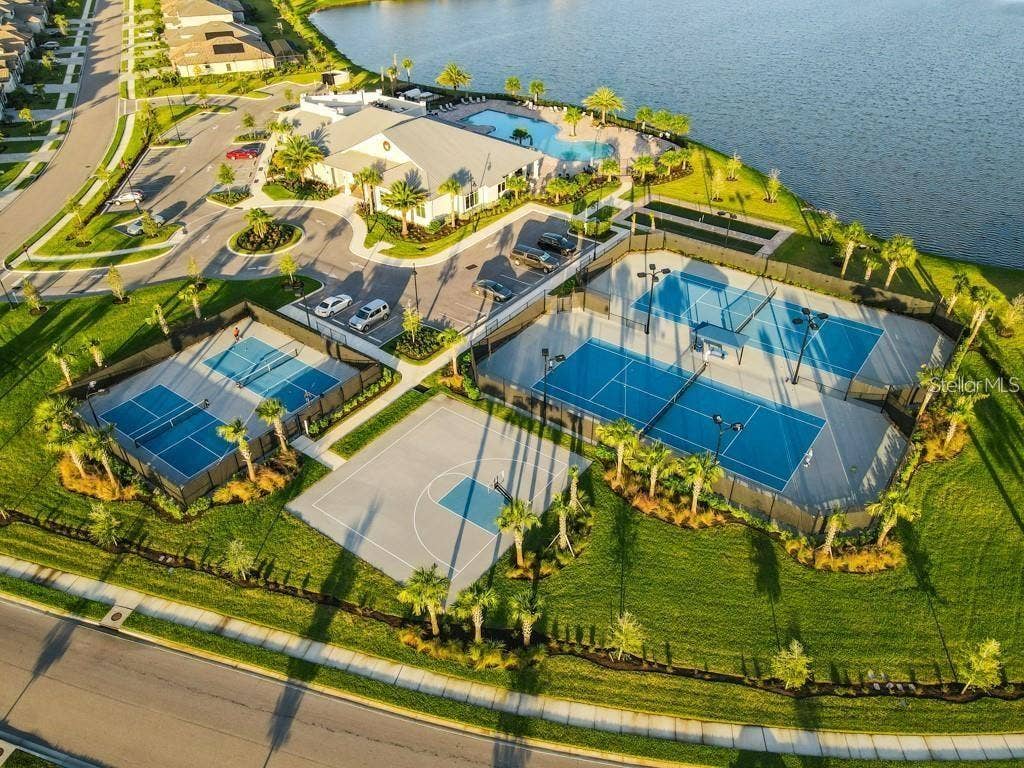 17430 POLO TRAIL, Bradenton, FL 34211 17430 POLO TRAIL, Bradenton, FL 34211