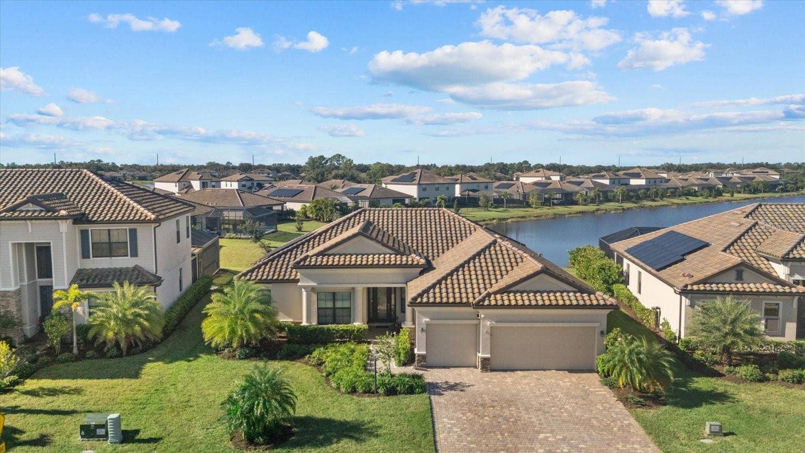 17430 POLO TRAIL, Bradenton, FL 34211 17430 POLO TRAIL, Bradenton, FL 34211