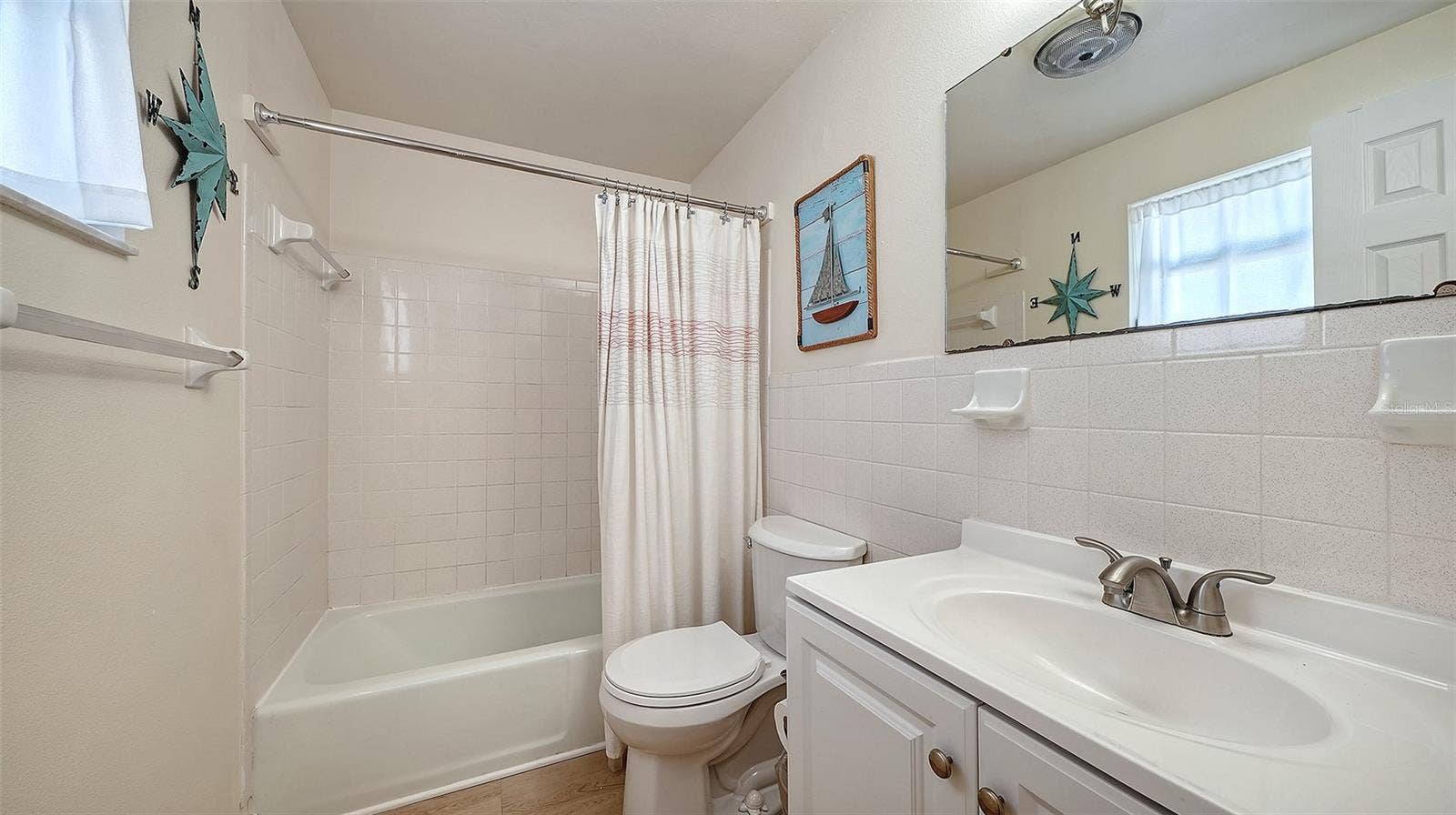 210 66TH STREET, Holmes Beach, FL 34217