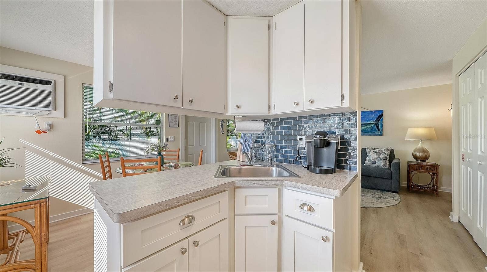 210 66TH STREET, Holmes Beach, FL 34217