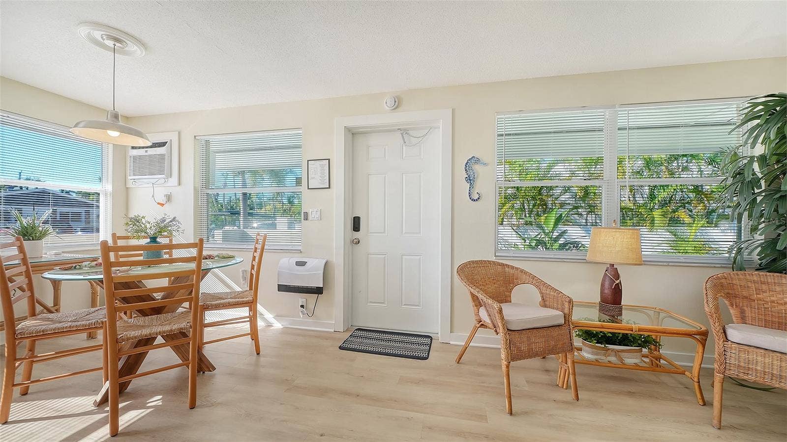 210 66TH STREET, Holmes Beach, FL 34217