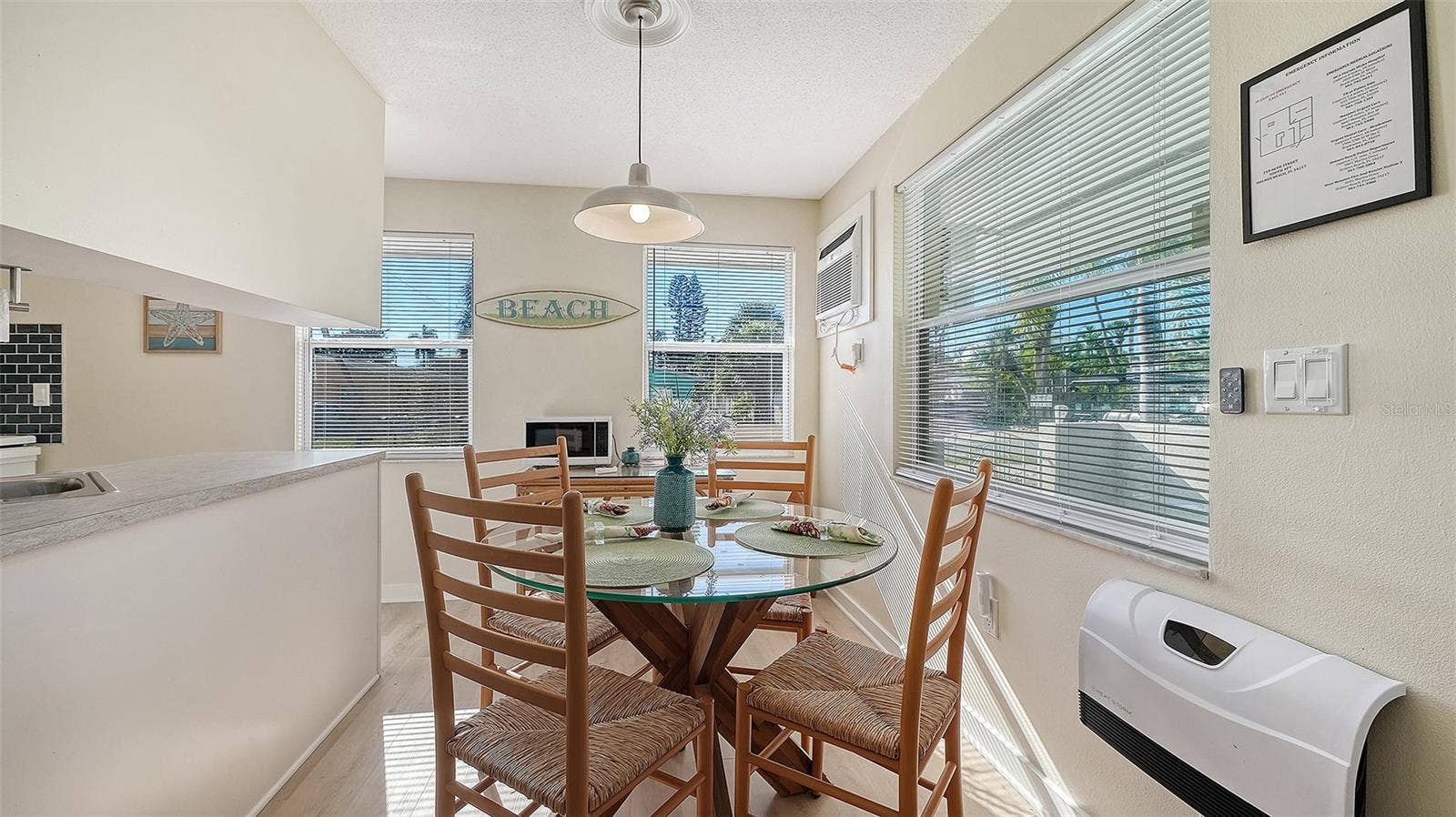 210 66TH STREET, Holmes Beach, FL 34217
