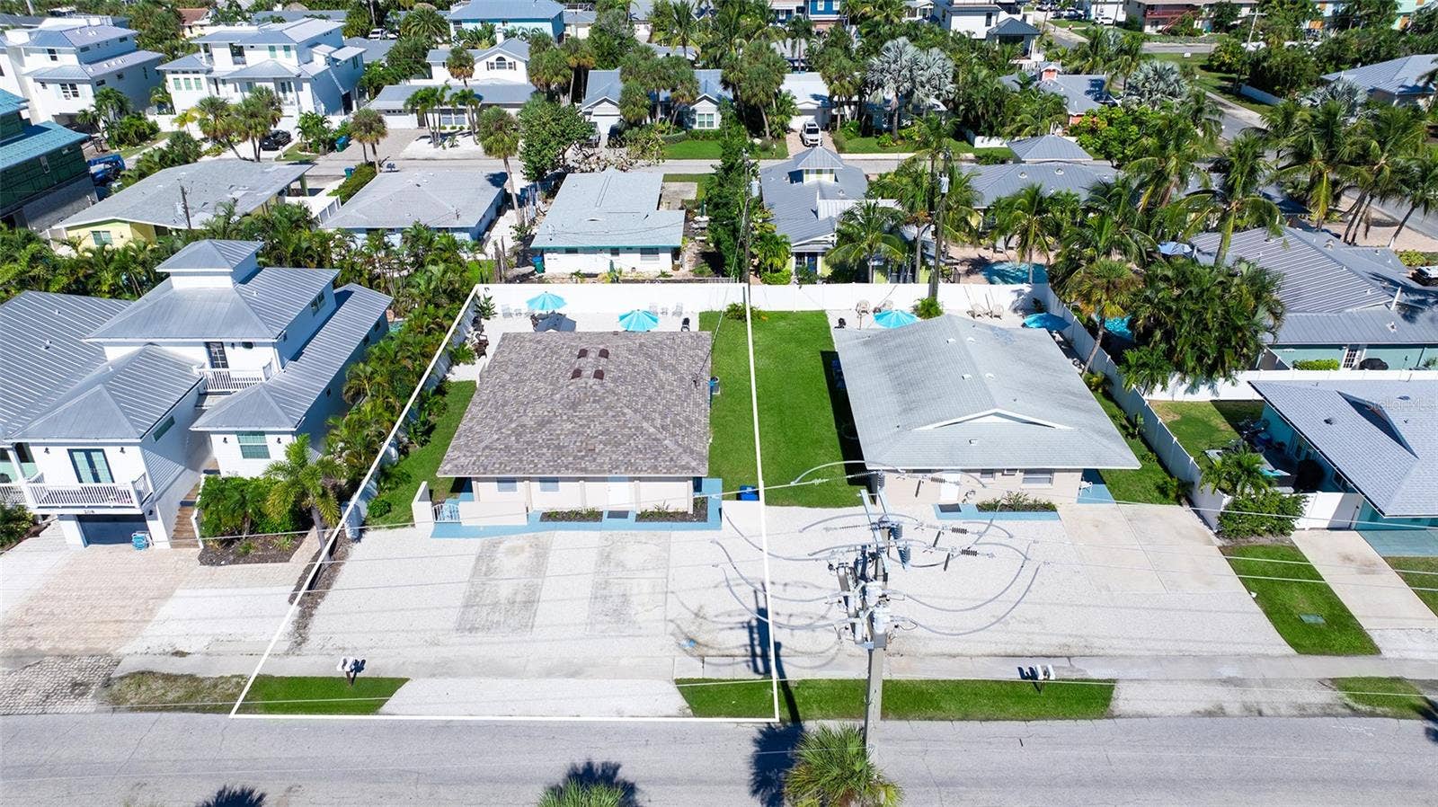 210 66TH STREET, Holmes Beach, FL 34217